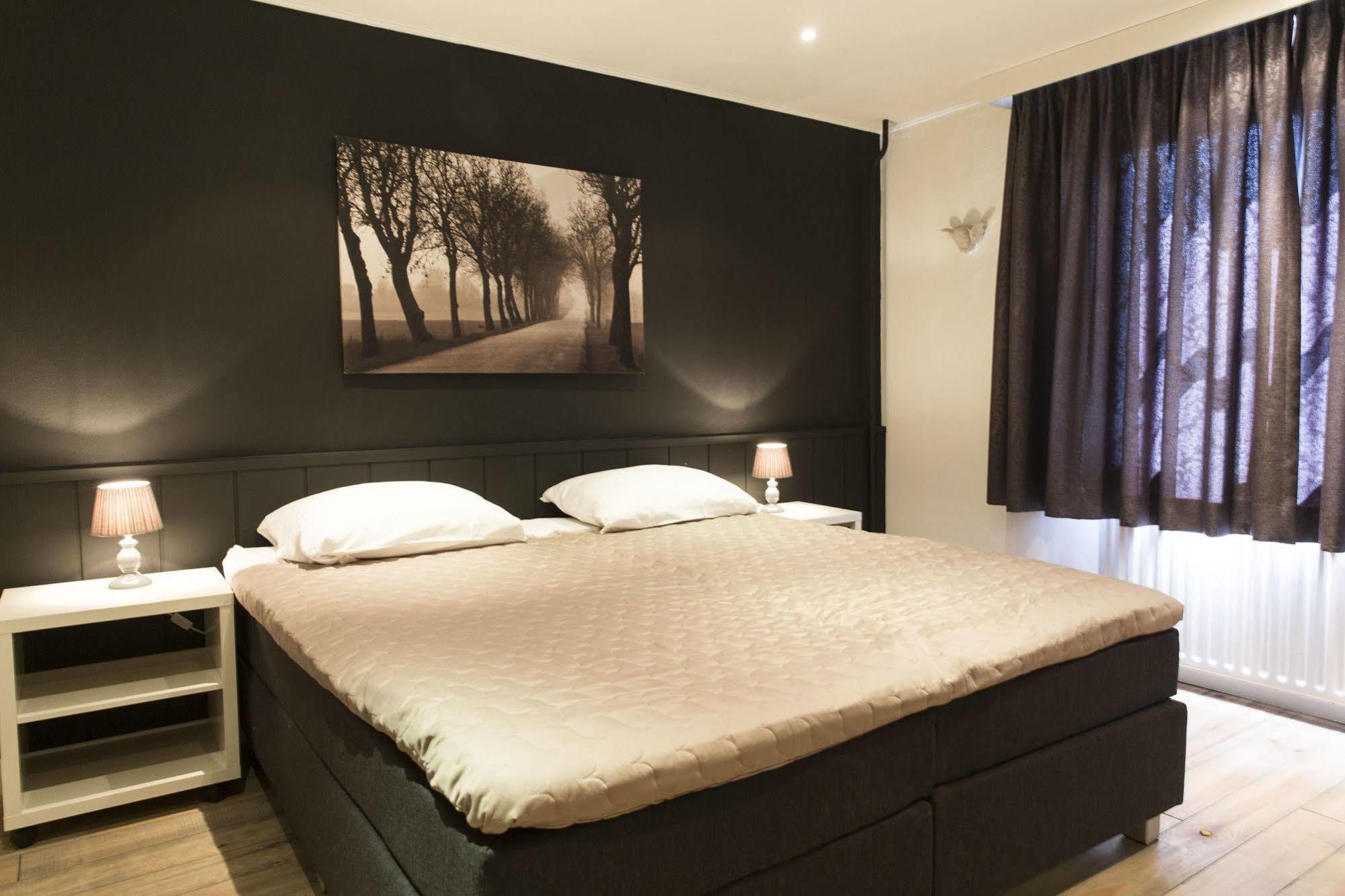 Hotel Brasserie Den Engel Baarle-Nassau Kültér fotó